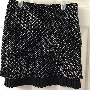 CYNTHIA STEFFE SZ 2 WOOL SKIRT VERY CUTE